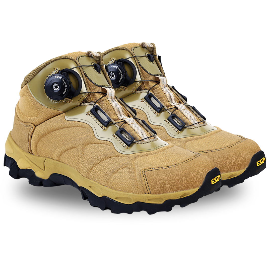 Men's Outdoor Hiking Shoes with Twist-Lock Closure