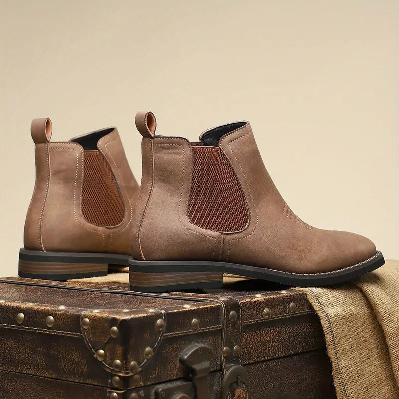 Men's Rugged Leather Boots – Durable Everyday Outdoor Footwear